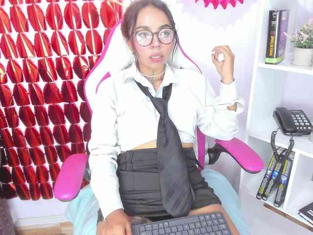 MissSoffiMorel webcam