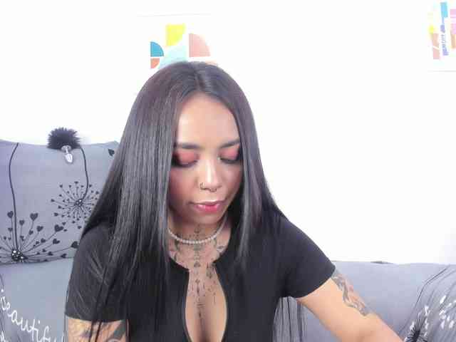 MissSoffiMorel webcam