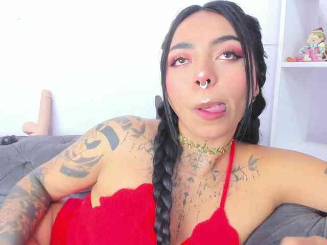 MissSoffiMorel webcam