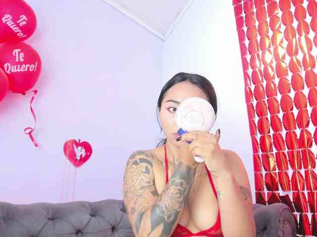 MissSoffiMorel webcam