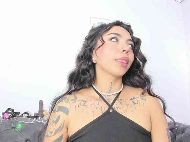 MissSoffiMorel webcam