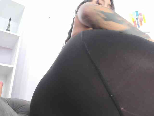 MissSoffiMorel webcam