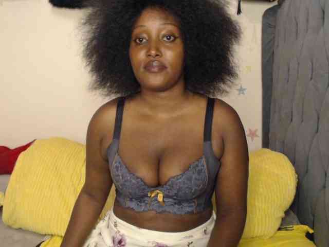 Sexxypetite Sexxypetite