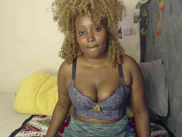 Sexxypetite webcam