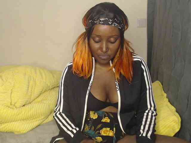 Sexxypetite webcam