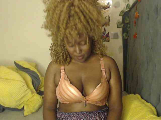 Sexxypetite webcam