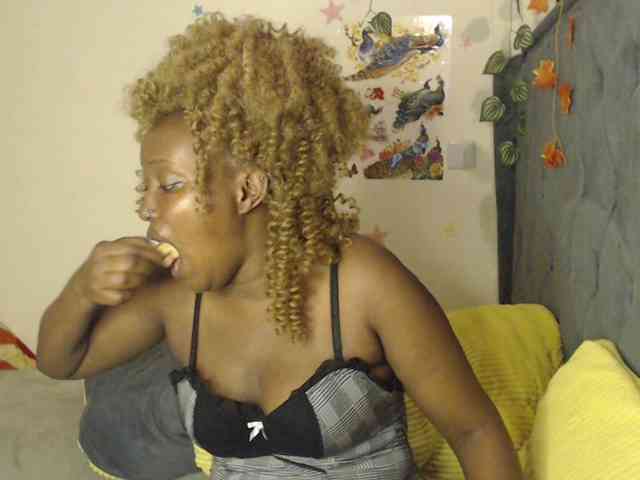 Sexxypetite webcam