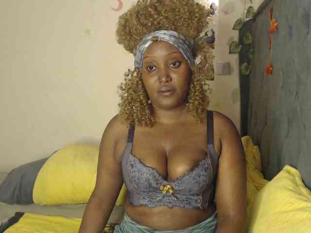 Sexxypetite webcam