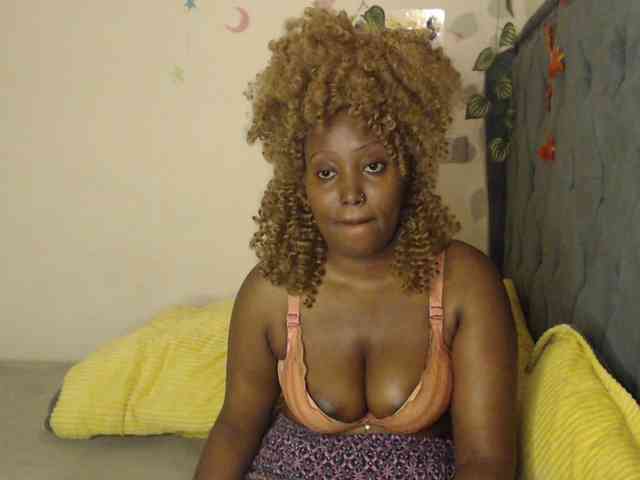 Sexxypetite