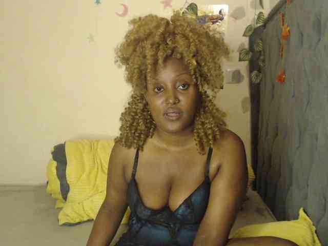 Sexxypetite webcam