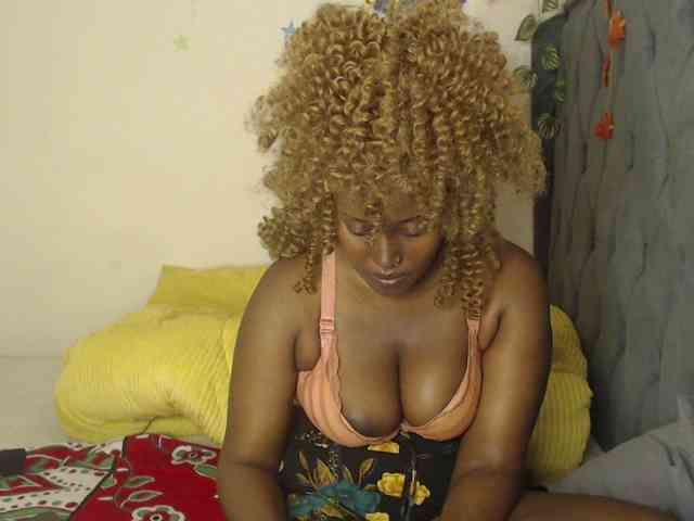 Sexxypetite webcam