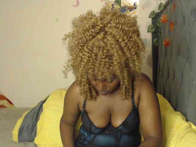 Sexxypetite webcam