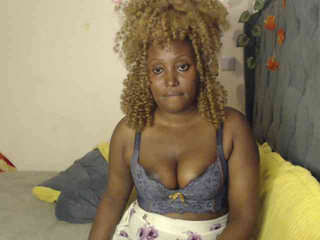 Sexxypetite webcam