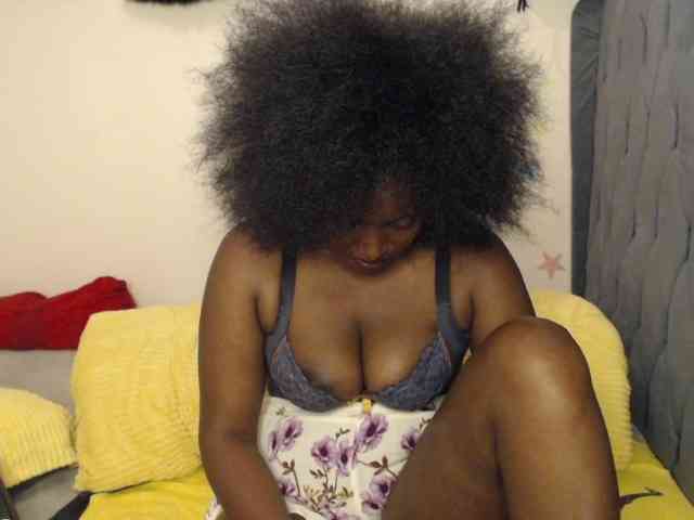 Sexxypetite Sexxypetite