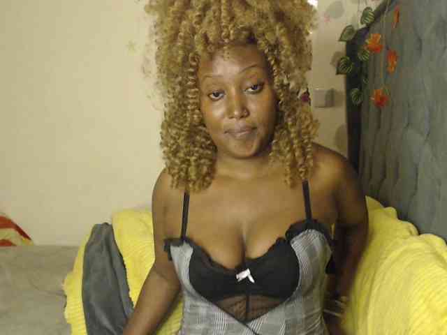 Sexxypetite webcam
