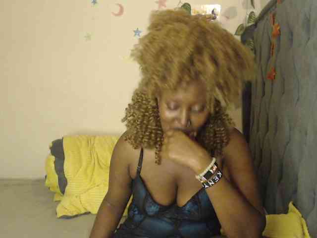 Sexxypetite webcam