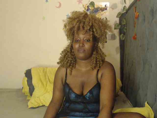 Sexxypetite webcam