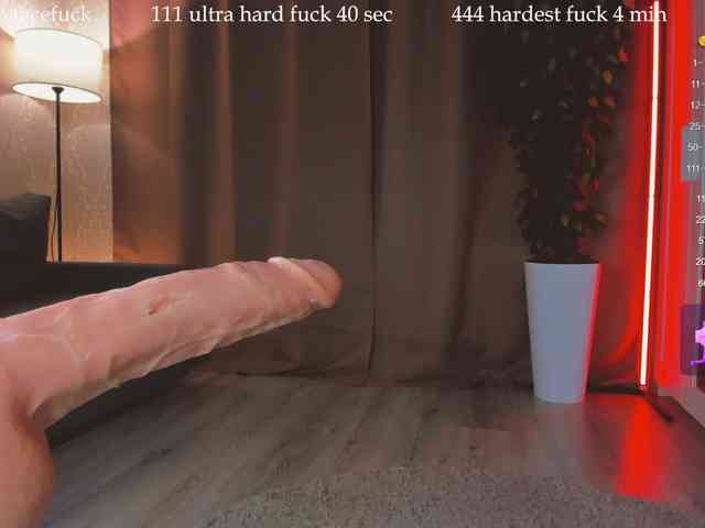 LizaTayloo webcam