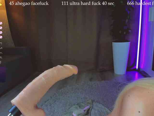 LizaTayloo webcam