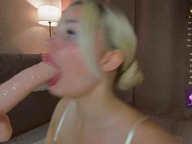 LizaTayloo webcam