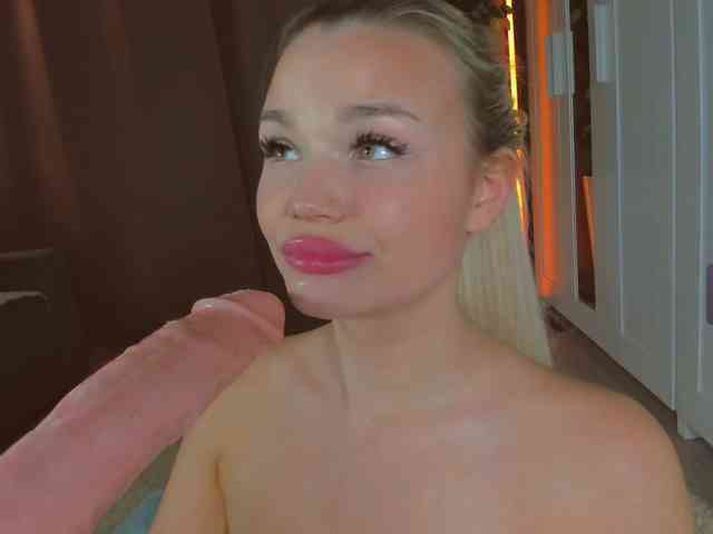 LizaTayloo webcam