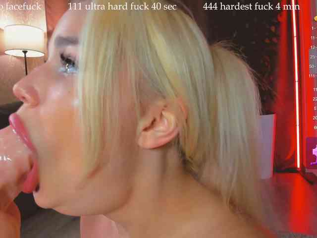 LizaTayloo webcam