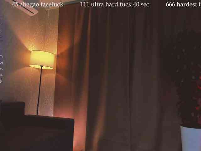 LizaTayloo webcam