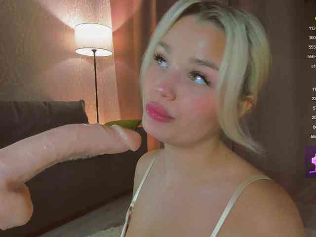 LizaTayloo webcam