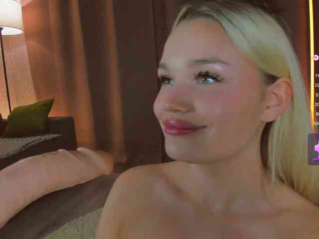 LizaTayloo webcam