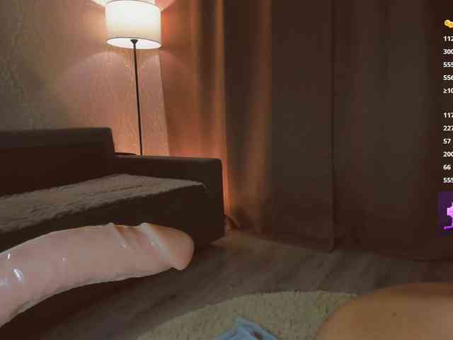 LizaTayloo webcam