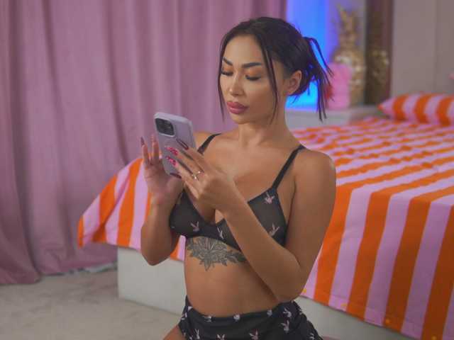 MissMooon from BongaCams is Freechat