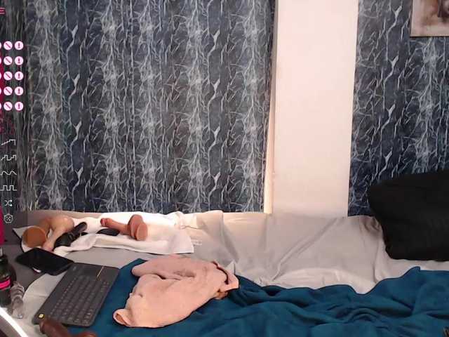 LILITHROUSE88's BongaCams show and profile