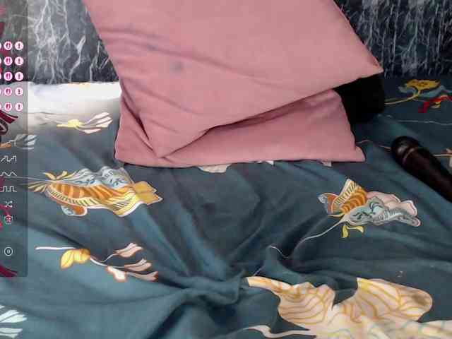 LILITHROUSE88 webcam