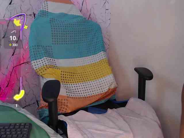 LILITHROUSE88 webcam