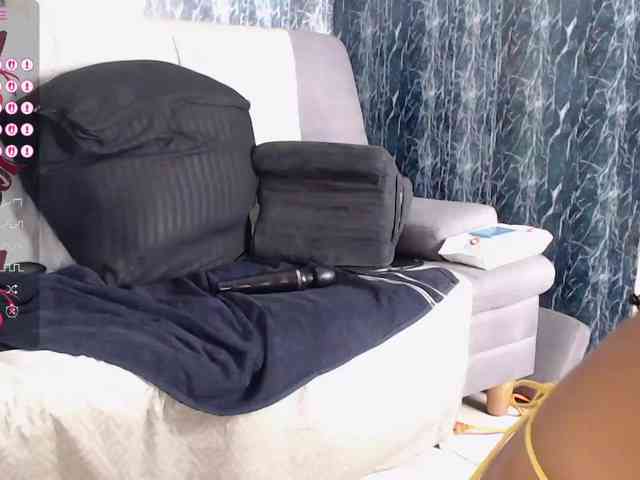 LILITHROUSE88 webcam