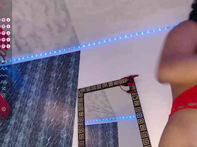 LILITHROUSE88 webcam