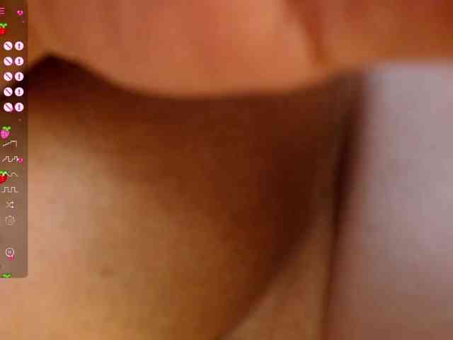 LILITHROUSE88 webcam