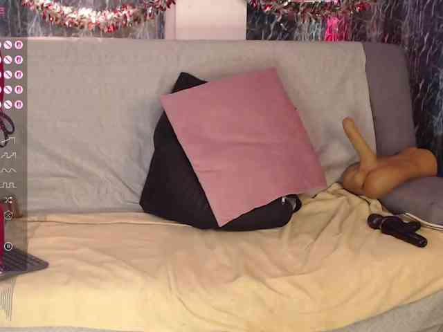 LILITHROUSE88 webcam