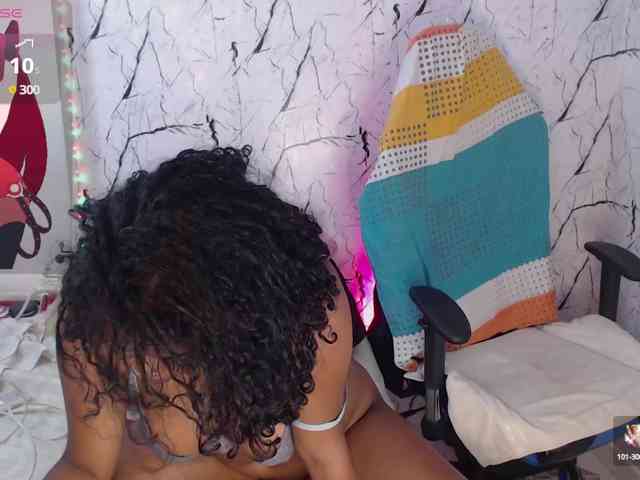 LILITHROUSE88 webcam