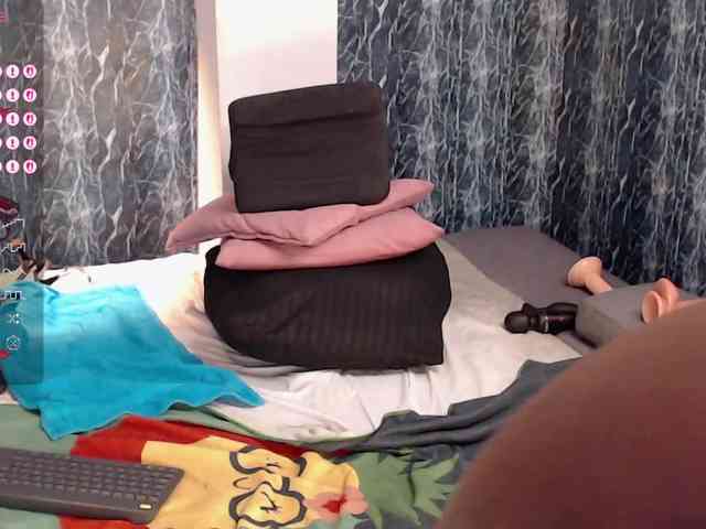 LILITHROUSE88 webcam