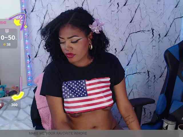 LILITHROUSE88 webcam