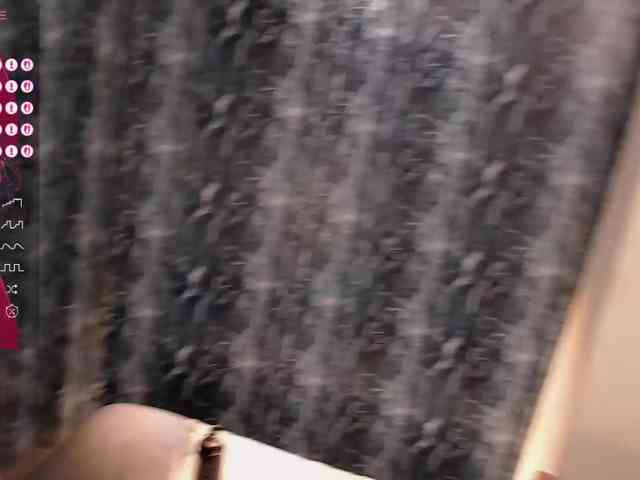 LILITHROUSE88 webcam