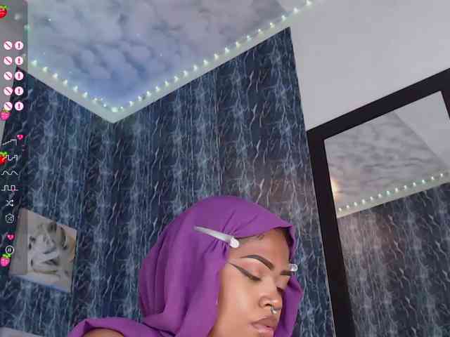 LILITHROUSE88 webcam