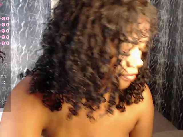 LILITHROUSE88 webcam