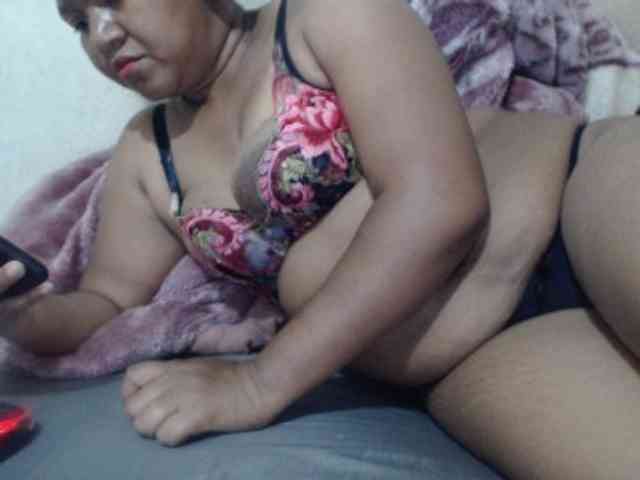 PrettyChoco2 webcam