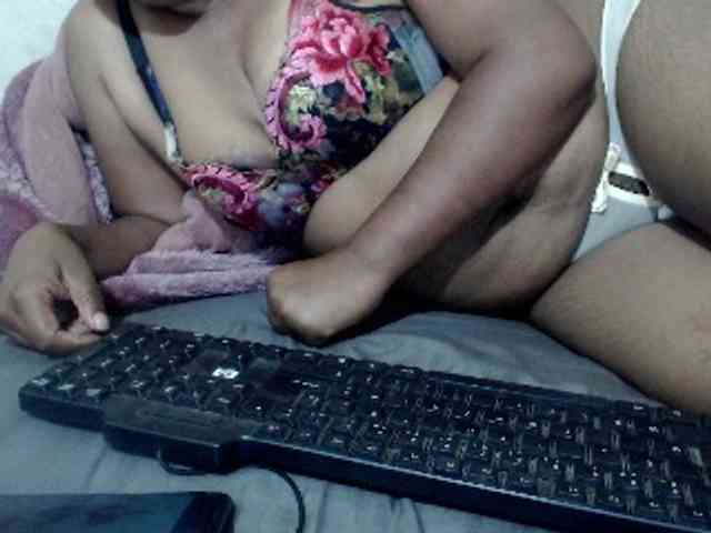 PrettyChoco2 webcam