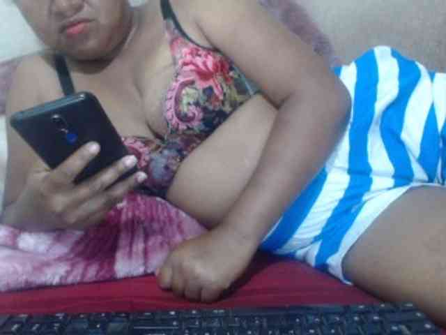 PrettyChoco2 webcam