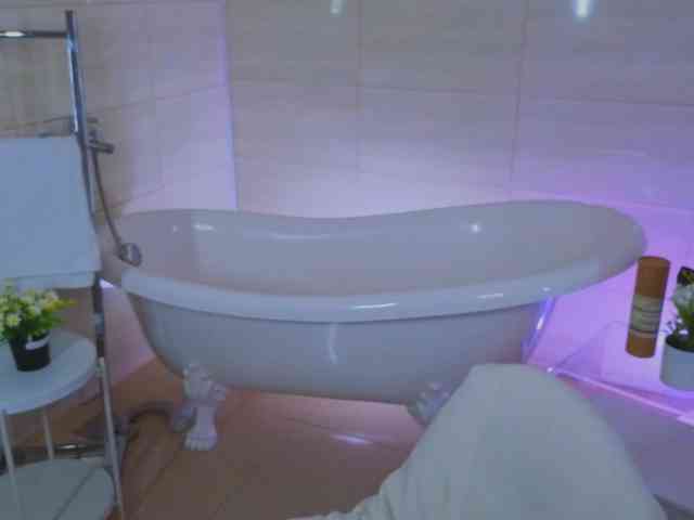 HayleFireHot webcam