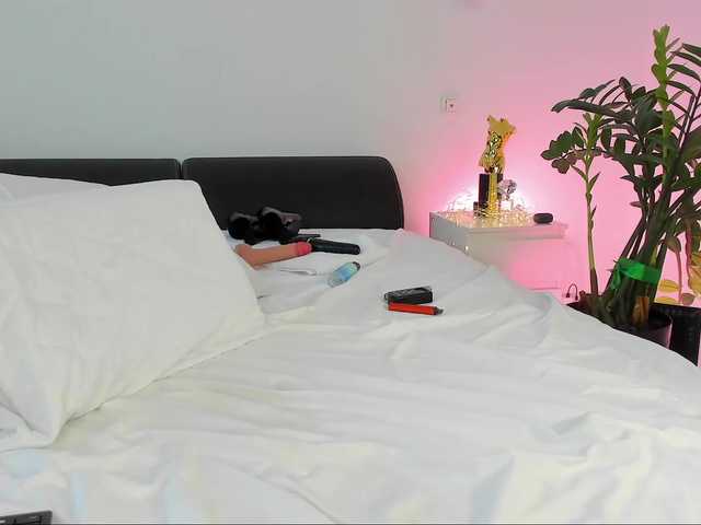 Laranya's BongaCams show and profile