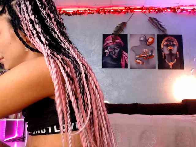 Chanelcharmx webcam